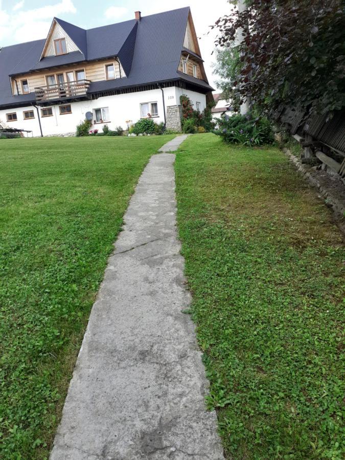 Pod Modrzewiem Bukowina Tatrzanska Luaran gambar